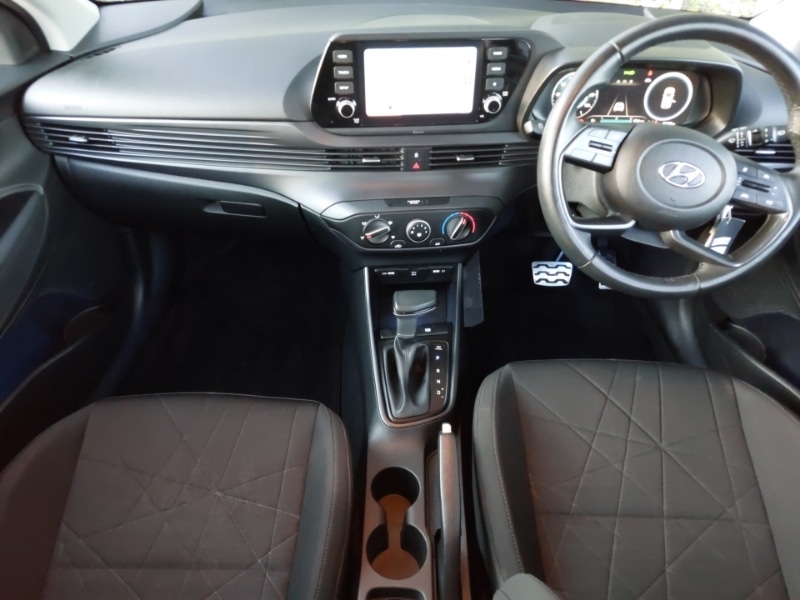 Used Hyundai BAYON 2022 for sale - 76864458: Photo 2