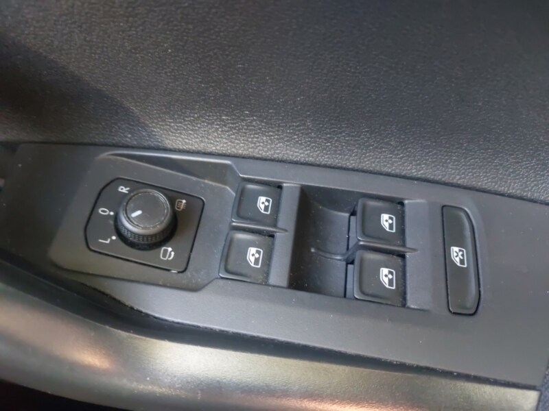 Used Volkswagen Taigo 2023 for sale - 78225067: Photo 15