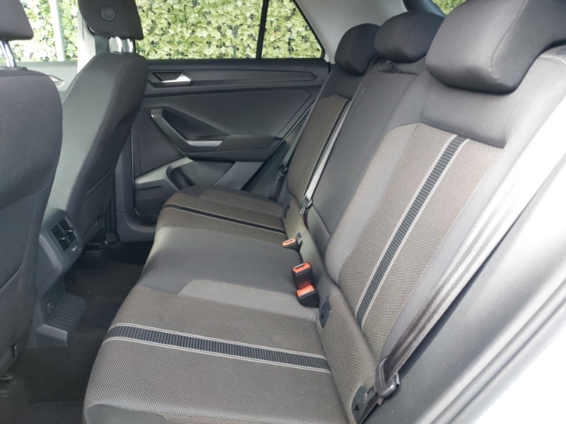 Used Volkswagen T-Roc 2018 for sale - 76533326: Photo 6