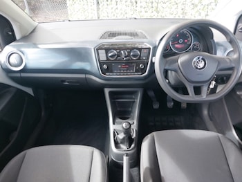 Used Volkswagen up! 2018 for sale - 78327660: Photo