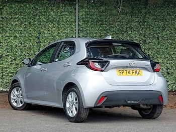 Used Mazda Mazda2 HYBRID 2024 for sale - 77265519: Photo