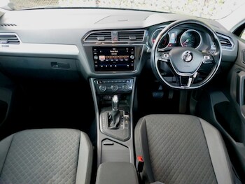 Used Volkswagen Tiguan 2017 for sale - 77722209: Photo