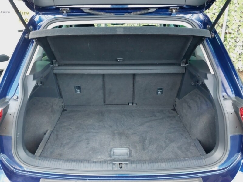 Used Volkswagen Tiguan 2017 for sale - 77722209: Photo 8