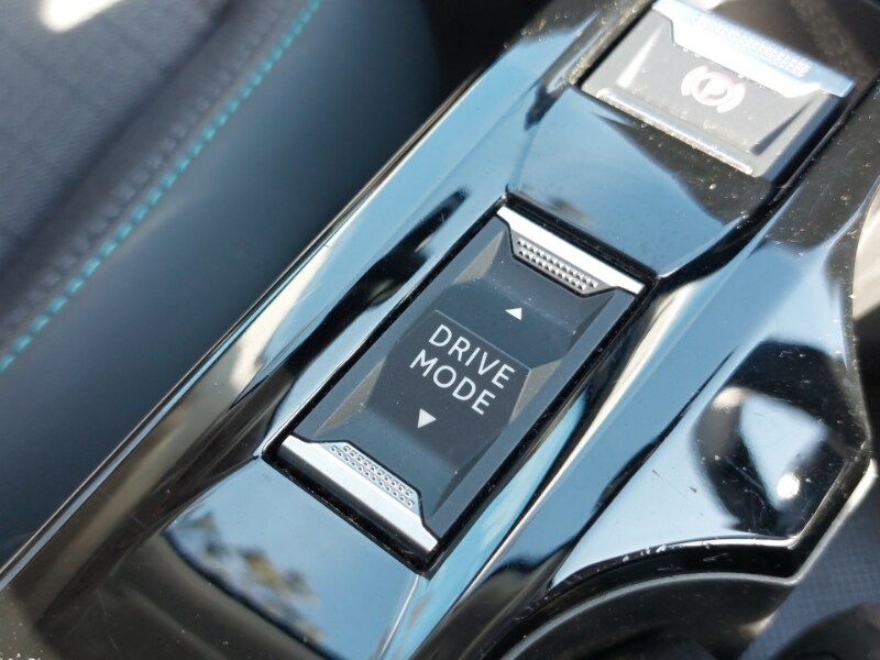 Used Peugeot 2008 2022 for sale - 78178991: Photo 12