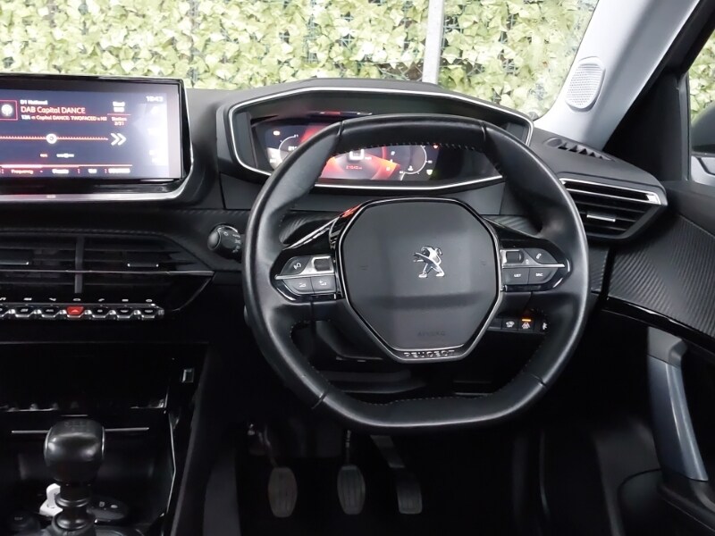 Used Peugeot 2008 2021 for sale - 76418777: Photo 7