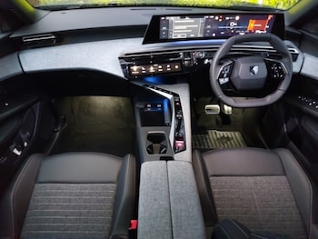 Used Peugeot 5008 2025 for sale - 78132794: Photo