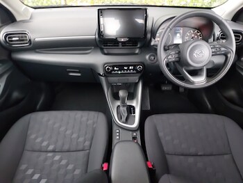 Used Mazda Mazda2 HYBRID 2025 for sale - 77466721: Photo