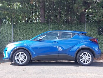 Used Toyota C-HR 2022 for sale - 75290185: Photo