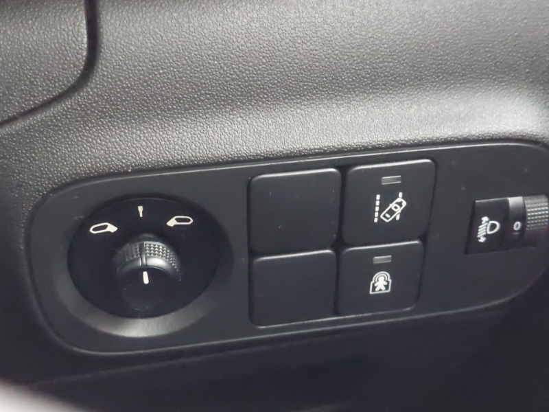 Used Citroen C3 2017 for sale - 76560293: Photo 19