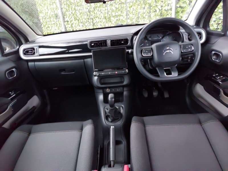 Used Citroen C3 2017 for sale - 76560293: Photo 2