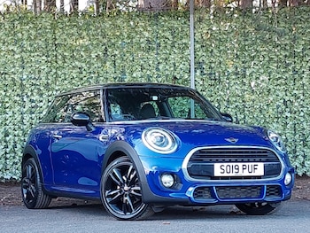 Used MINI Hatch 2019 for sale - 78647649: Photo