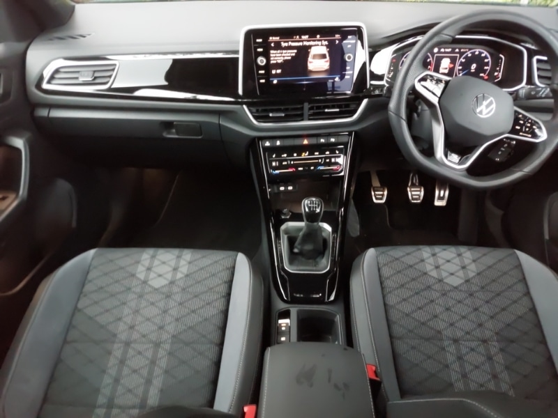 Used Volkswagen T-Roc 2023 for sale - 77467072: Photo 2