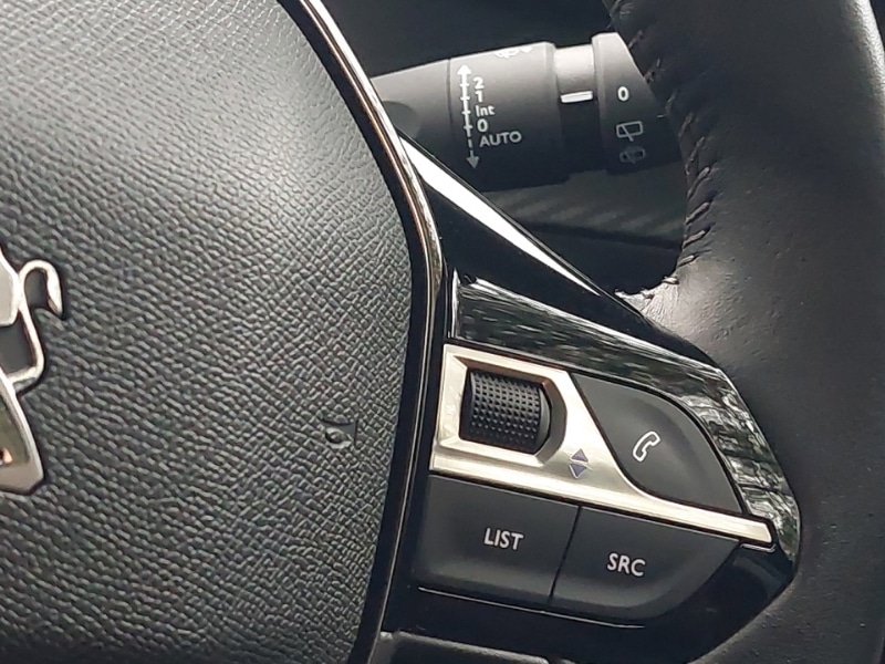 Used Peugeot 2008 2022 for sale - 76456113: Photo 13