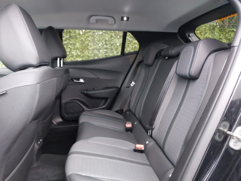 Used Peugeot 2008 2022 for sale - 76456113: Photo 6