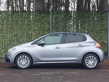 Used Peugeot 208 2019 for sale - 77115133: Photo