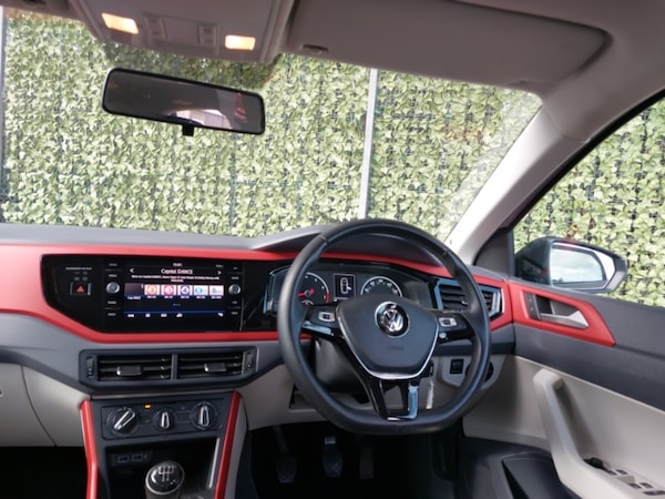Used Volkswagen Polo 2019 for sale - 76199189: Photo 2