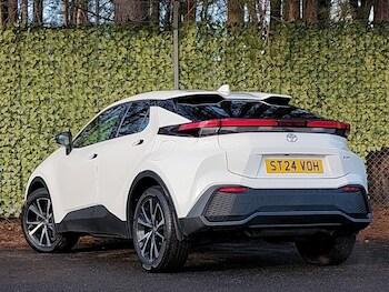 Used Toyota C-HR 2024 for sale - 77223650: Photo