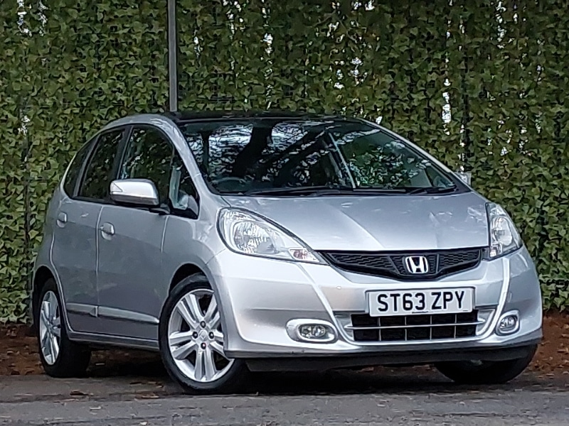 Used Honda Jazz 2013 for sale - 76560277: Photo 1