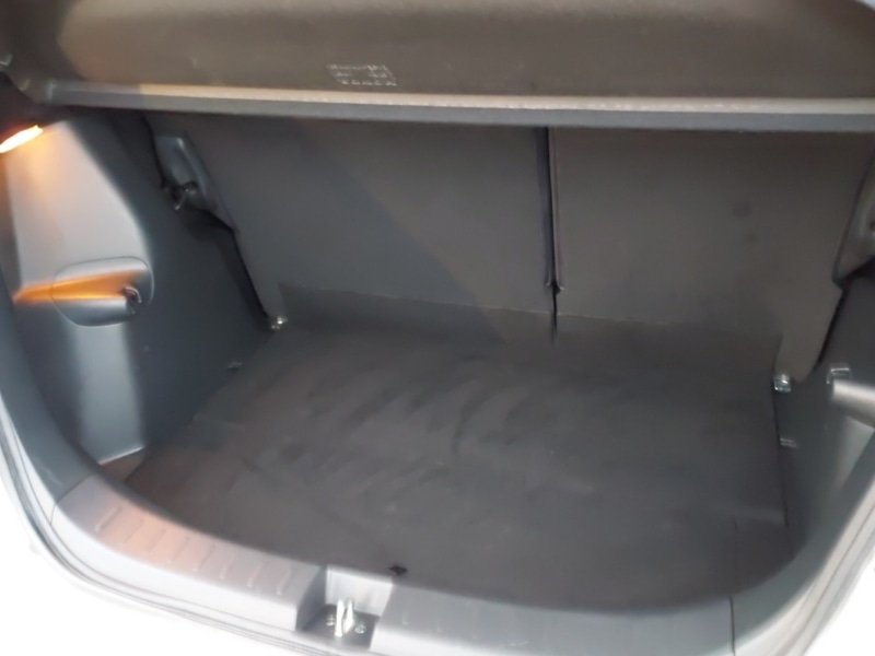 Used Honda Jazz 2013 for sale - 76560277: Photo 8