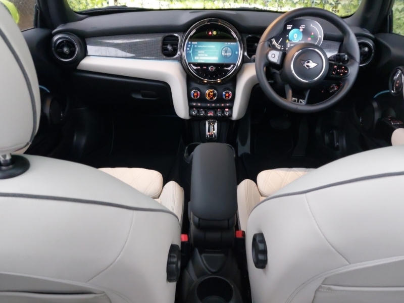 Used MINI Hatch 2024 for sale - 77299817: Photo 2