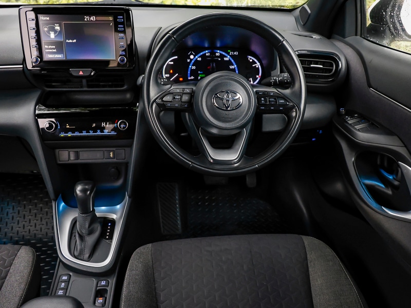 Used Toyota Yaris Cross 2022 for sale - 77201900: Photo 10