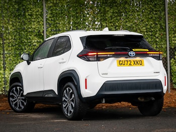 Used Toyota Yaris Cross 2022 for sale - 77201900: Photo