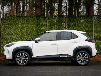 Used Toyota Yaris Cross 2022 for sale - 77201900: Photo