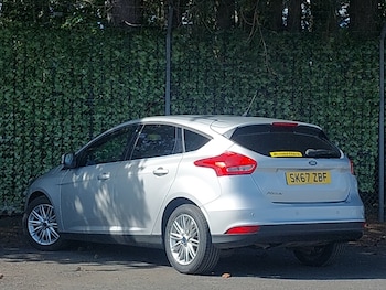 Used Ford Focus 2017 for sale - 79092132: Photo