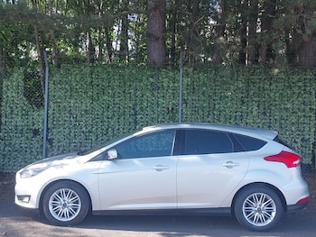Used Ford Focus 2017 for sale - 79092132: Photo