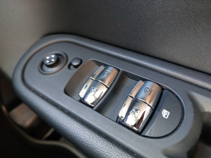 Used MINI Cooper 2018 for sale - 76354779: Photo 13