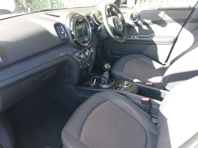 Used MINI Cooper 2018 for sale - 76354779: Photo 5