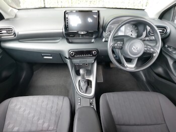 Used Mazda Mazda2 HYBRID 2024 for sale - 76456120: Photo