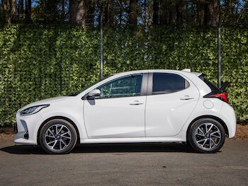 Used Toyota Yaris 2023 for sale - 78560130: Photo