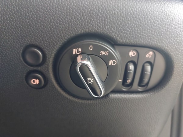 Used MINI Hatch 2020 for sale - 76311585: Photo 17