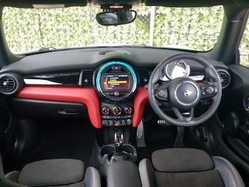 Used MINI Hatch 2020 for sale - 76311585: Photo 2