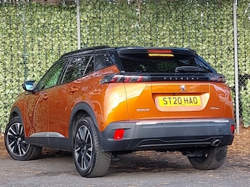 Used Peugeot 2008 2020 for sale - 76393095: Photo