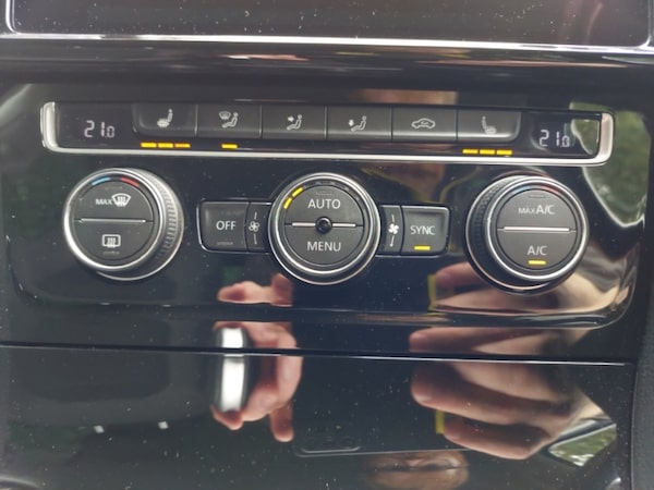 Used Volkswagen Golf 2019 for sale - 76242226: Photo 16