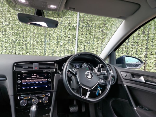Used Volkswagen Golf 2019 for sale - 76242226: Photo 2