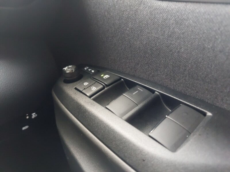 Used Mazda Mazda2 HYBRID 2024 for sale - 77467116: Photo 17