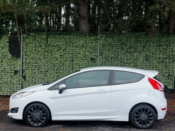Used Ford Fiesta 2013 for sale - 79407104: Photo