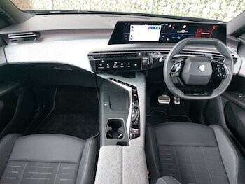 Used Peugeot 3008 2025 for sale - 78440805: Photo
