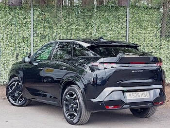 Used Peugeot 3008 2025 for sale - 78440805: Photo