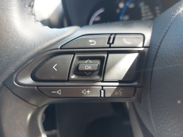 Used Toyota Yaris Cross 2022 for sale - 75290062: Photo 14