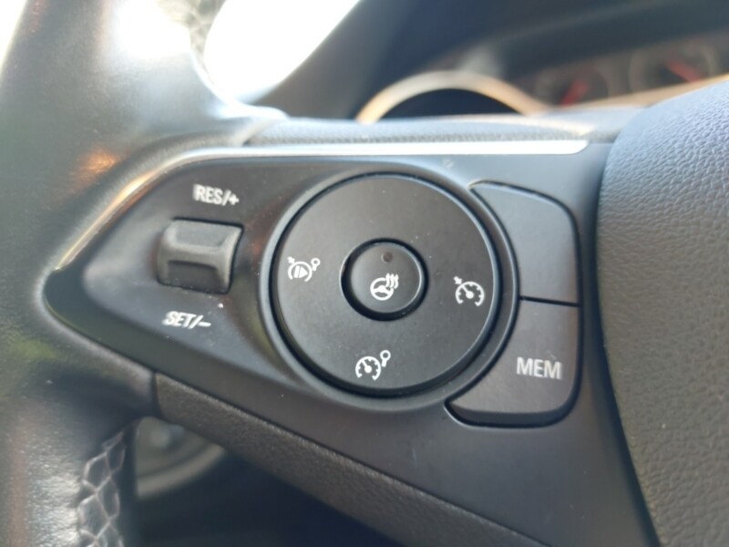 Used Vauxhall Crossland 2022 for sale - 76602640: Photo 14