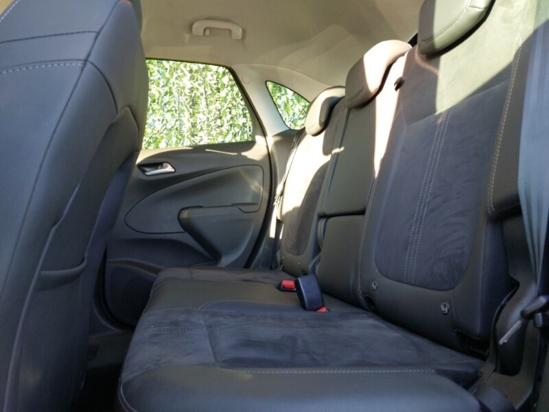 Used Vauxhall Crossland 2022 for sale - 76602640: Photo 6