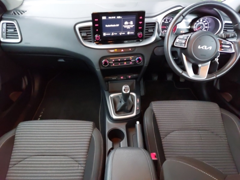 Used Kia XCeed 2023 for sale - 77669646: Photo 2