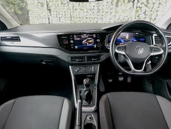 Used Volkswagen Polo 2024 for sale - 79654384: Photo