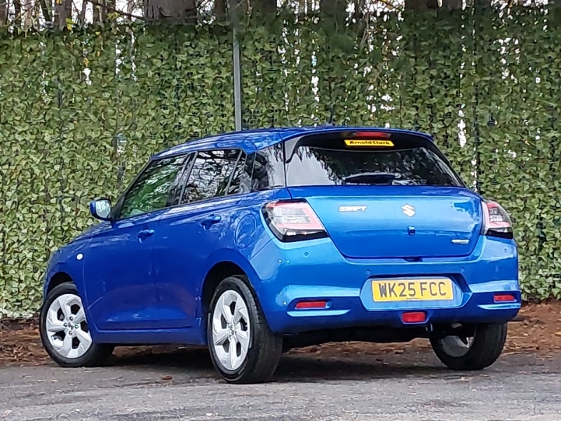 Used Suzuki Swift 2025 for sale - 76560273: Photo 3