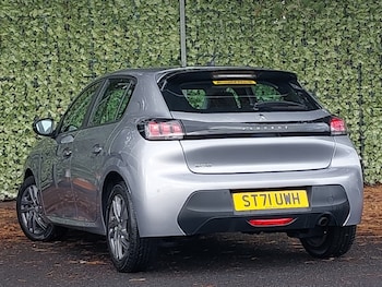 Used Peugeot 208 2022 for sale - 76134764: Photo 3