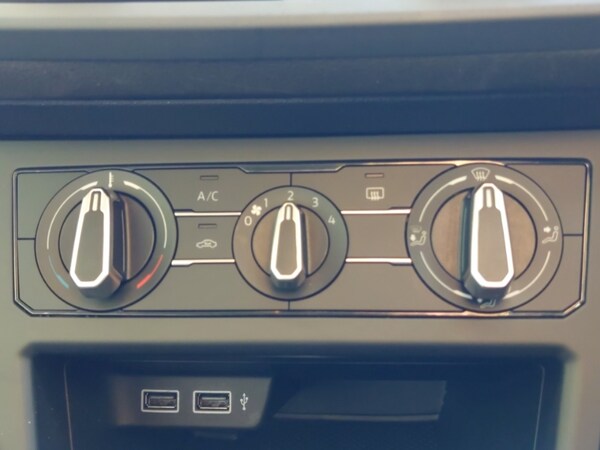 Used Volkswagen Polo 2020 for sale - 76289452: Photo 16